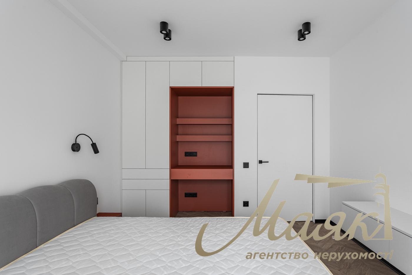 Rent 2-bedroom apartment in LCD New England