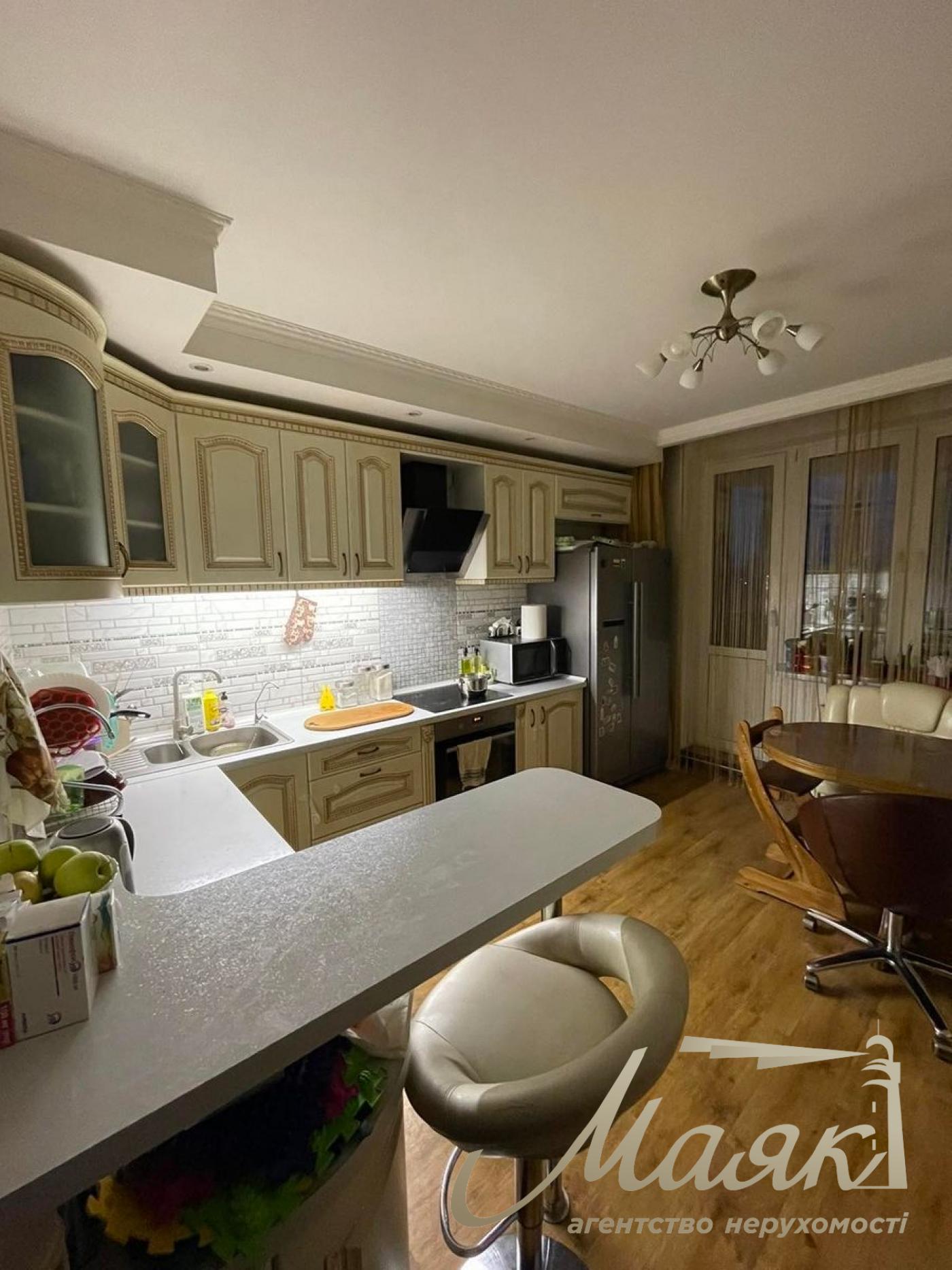 Rent 4-room apartment in LCD Grand, Obolonsky district.