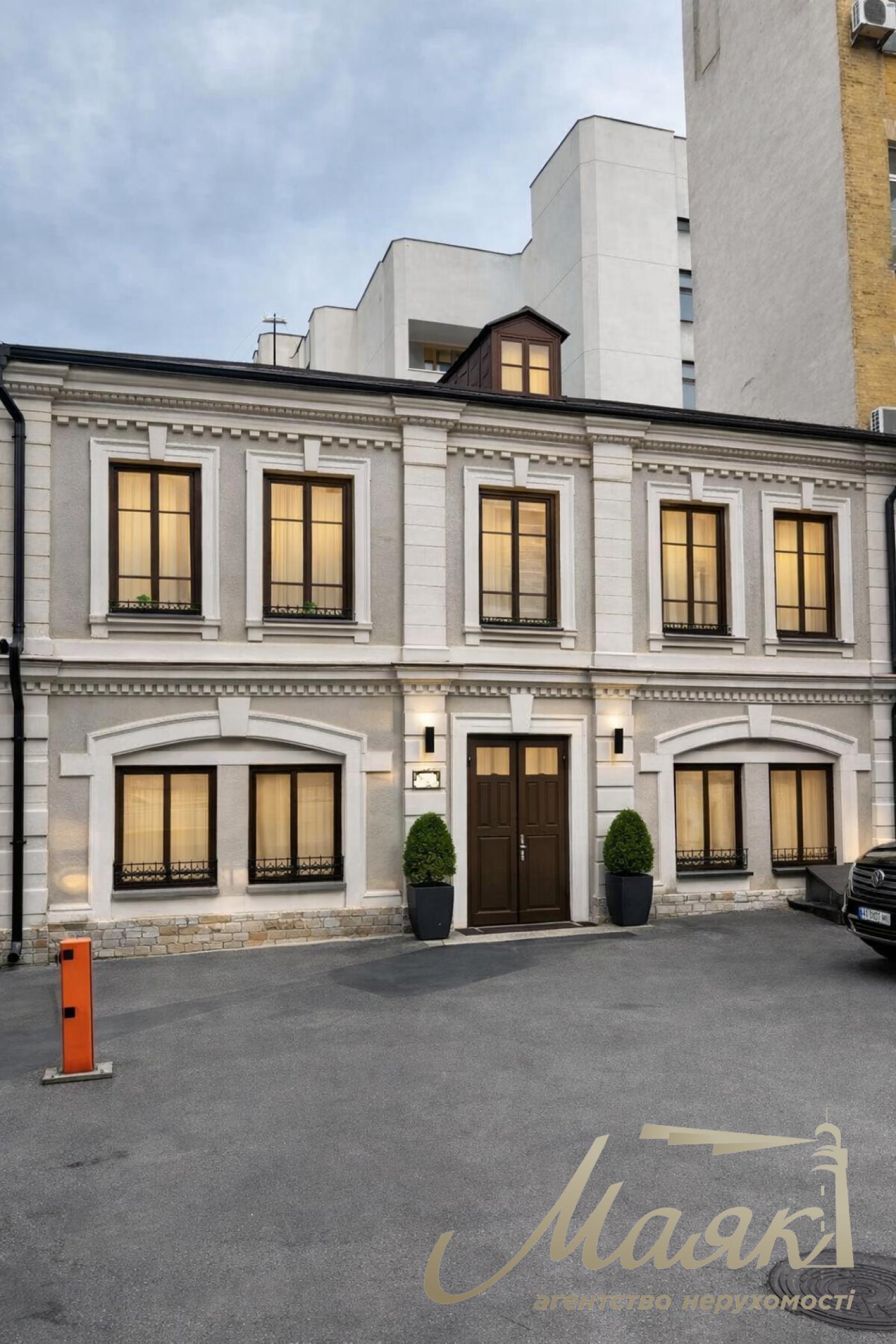 Продаж комерції на вул. Лютеранська, Центр, Липки, Урядовий квартал