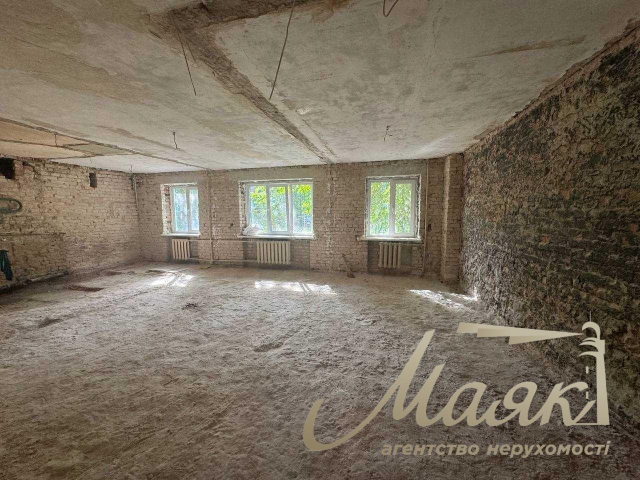 Фасад! Оренда приміщення 62м2, центр,, Жилянська, фасад!