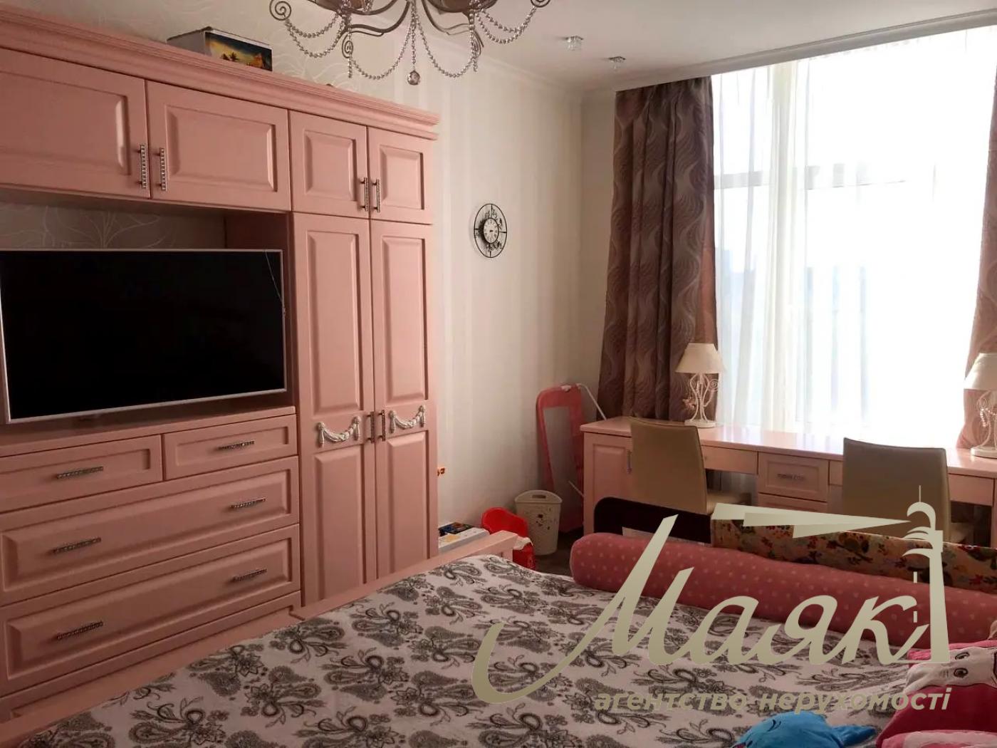 Оренда 4х квартири 153 м², вул. Андрія Верхогляда, Печерськ