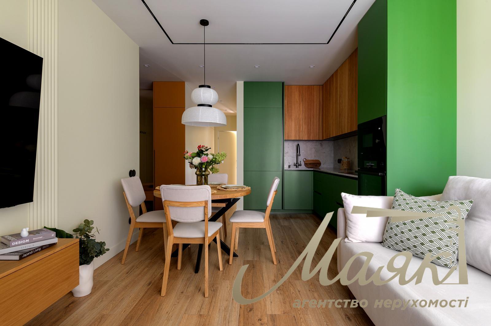 Продажа 3-комнатной квартиры в ЖК Республика, Братьев Шеметов ул., 9