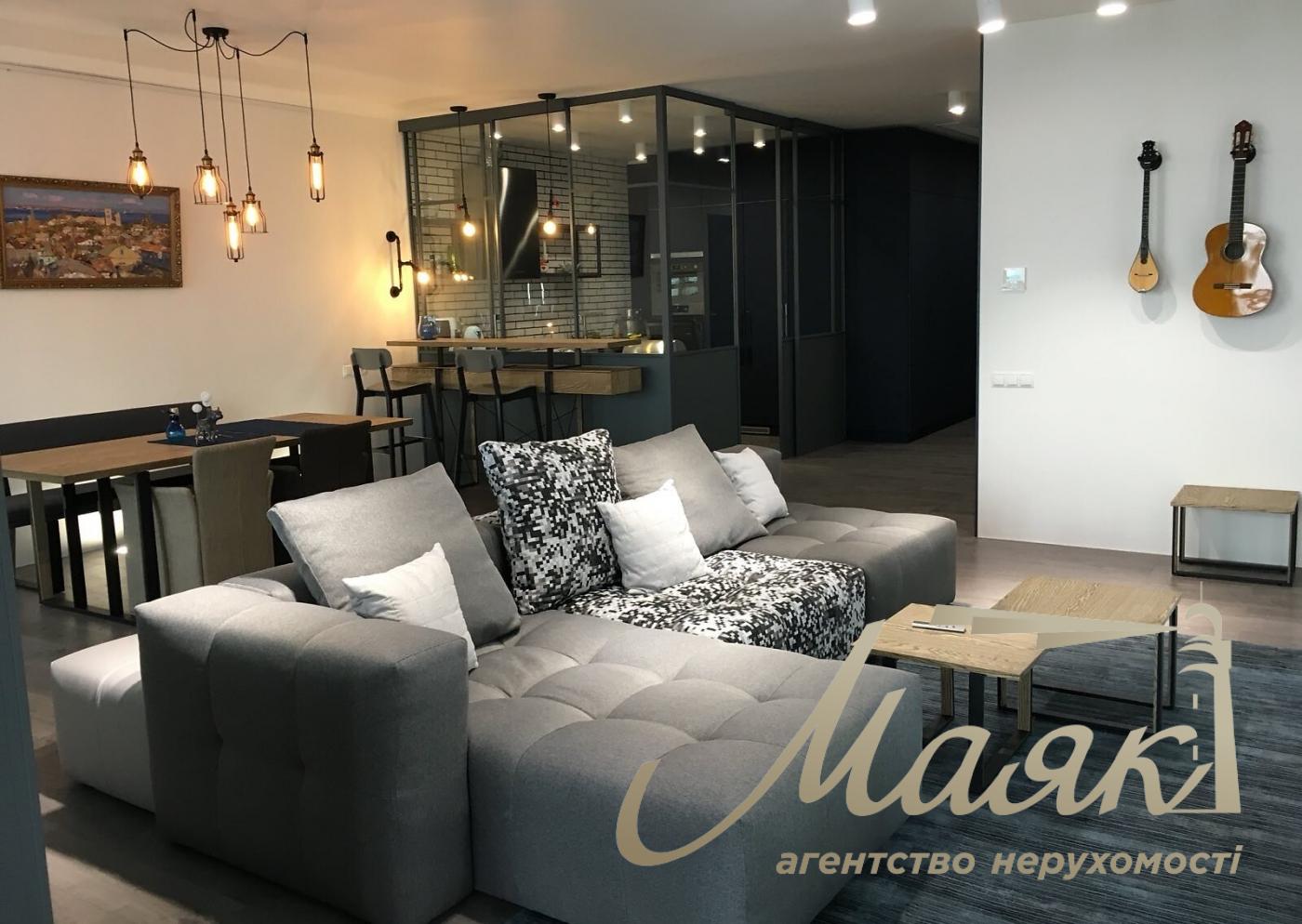 Оренда 1-кімнатної квартири 100м2 ЖК узвіз Кловський 7а Печерський район