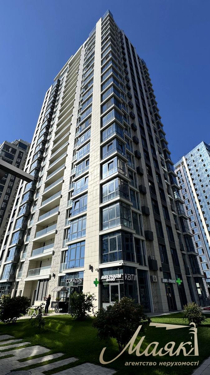 Оренда фасадного комерційного приміщення 113м2 ЖК "Новопечерські Липки" вул.Андрія Верхогляда 19-А, Київ