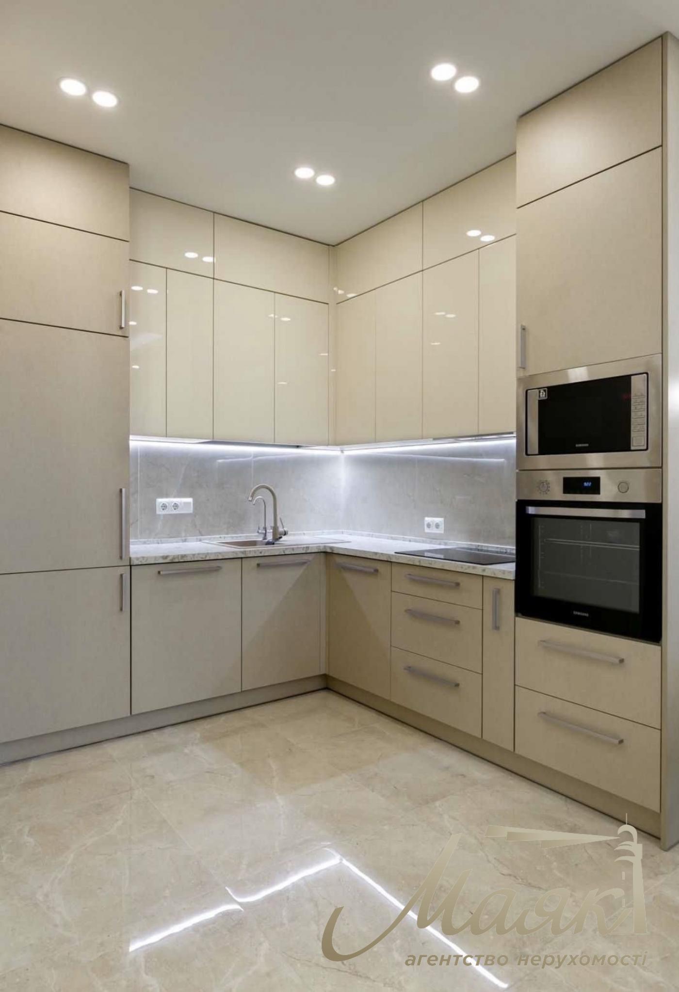 2-bedroom apartment for rent in the Jack House residential complex.
