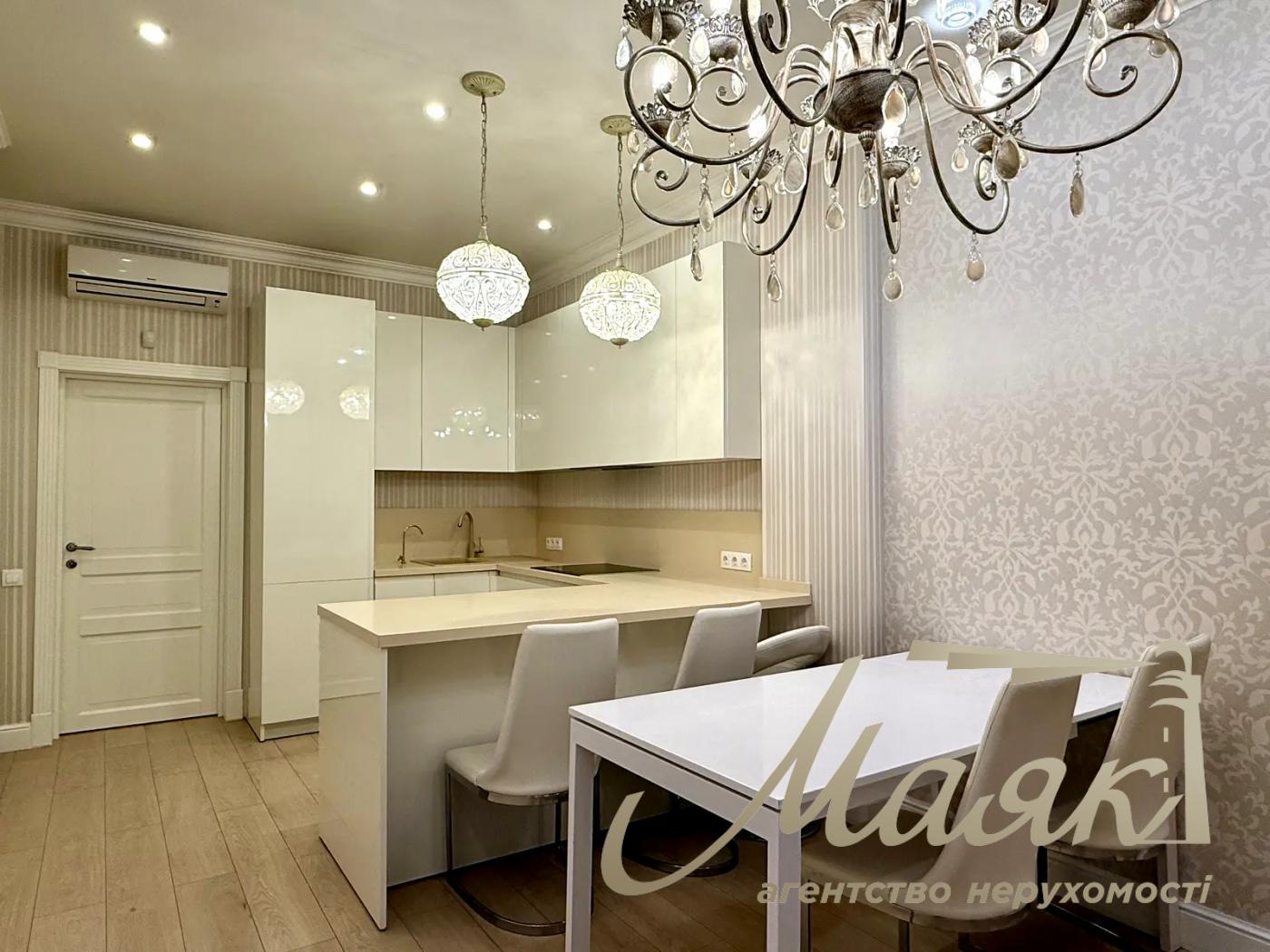 Оренда 3-к квартири в ЖК Новопечерські Липки, Андрія Верхогляда