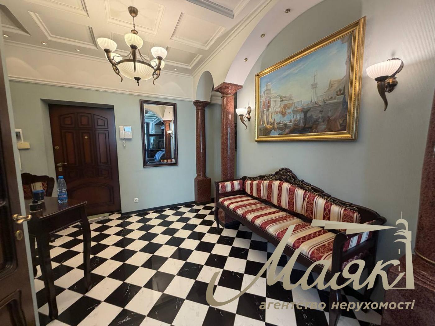 3-Bedroom Apartment for Rent in the Botanic Towers Residential Complex