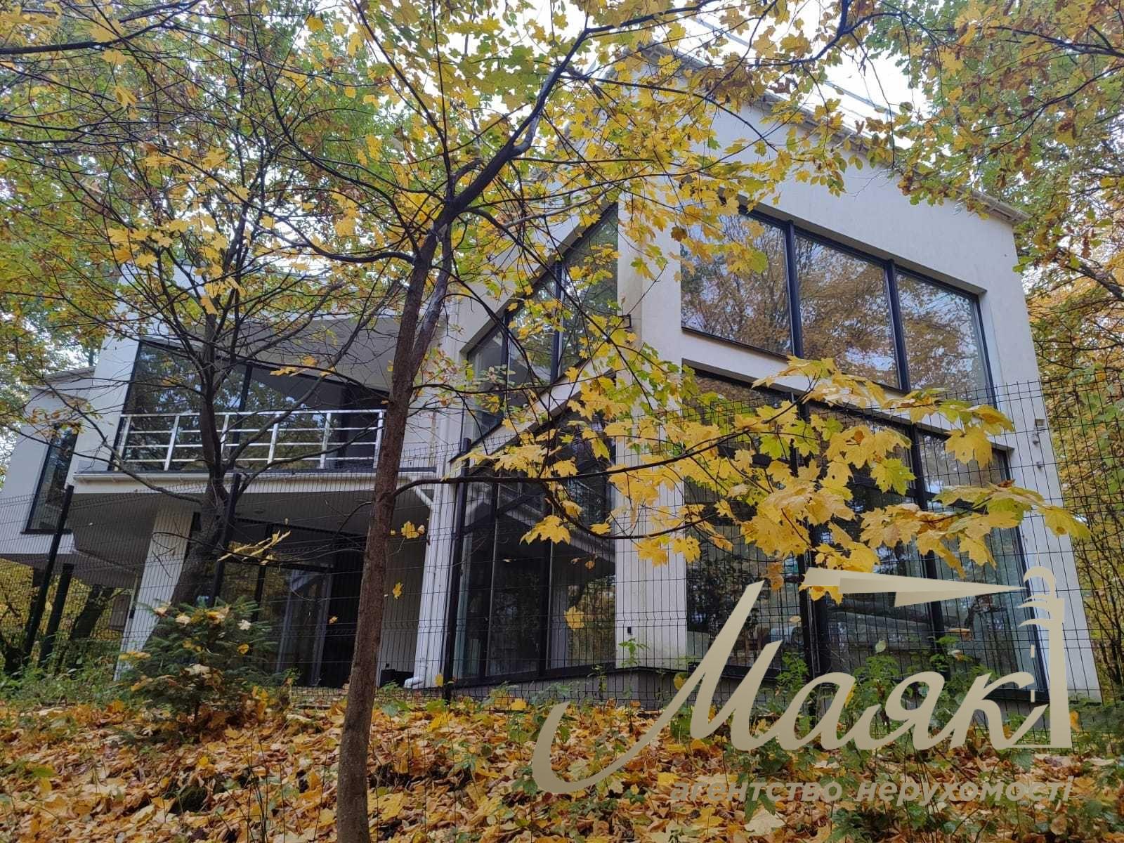 Продажа дома 390м2 среди заповедного парка рядом с Киевом