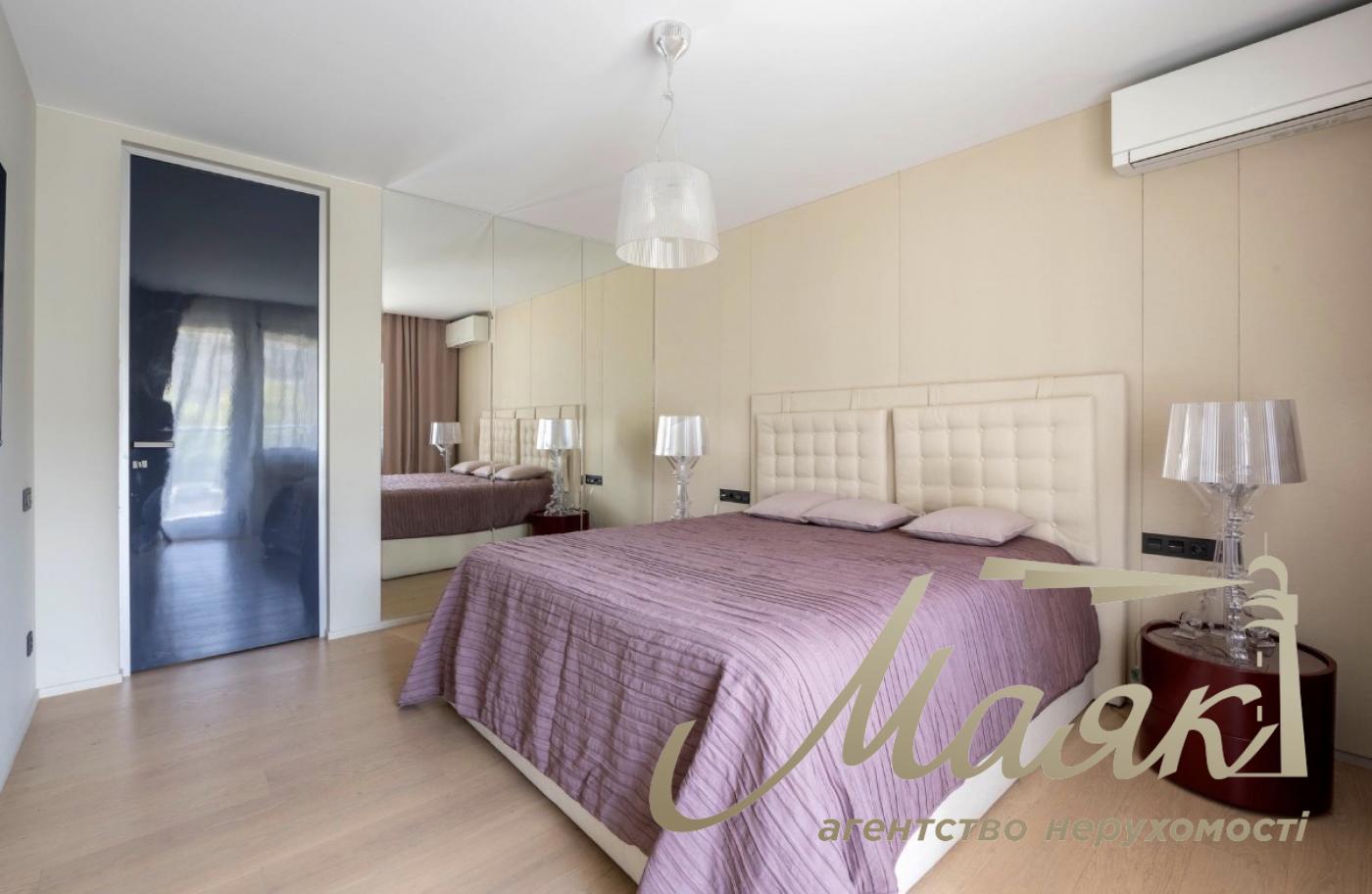 Продаж 3 кімнатної квартири в ЖК Park Avenue VIP