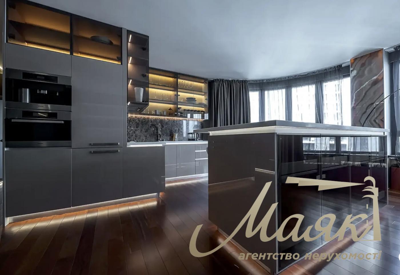 Продаж 3-кімнатної квартири площею 91,2 м² у ЖК «Park Avenue VIP»