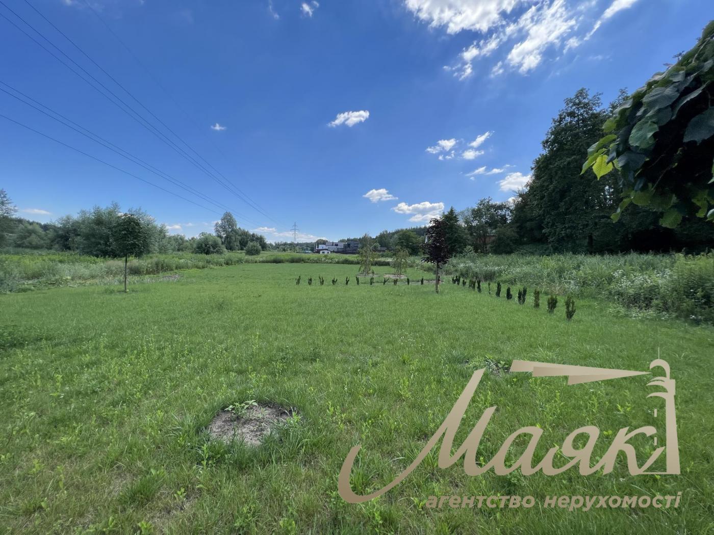 Продаж землі 50 соток ліс, село Ходосіївка, Новообухівська траса, ліс.