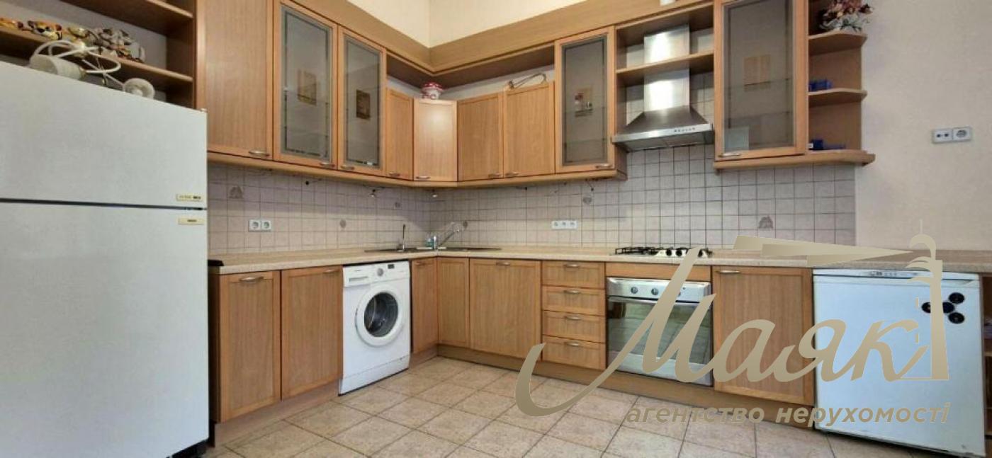 Оренда офісу 120 м2 вул. Інститутська, 19В, Печерський р-н