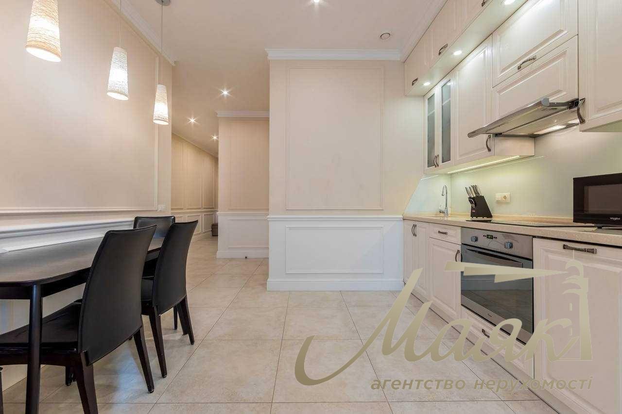 Продаж 2-кімнатної квартири площею 52 м², ЖК «Централ Парк»