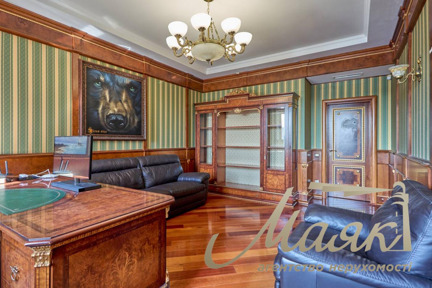 Оренда 4 кімнатної квартири, 163 м, Жилянська 30а, Голосіївський район