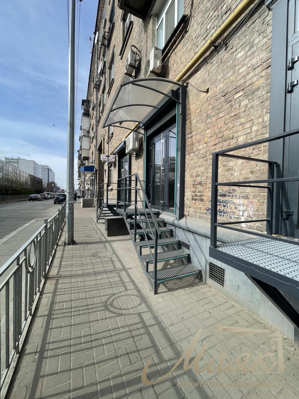 Аренда фасадного помещения 40,3 м.кв. Подол