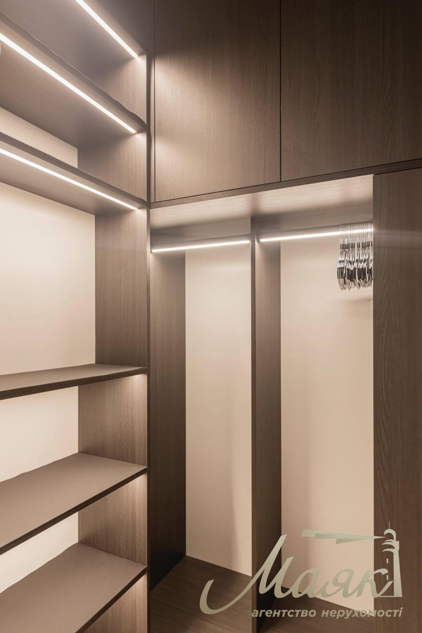 Rent 1-bedroom apartment in Fine Town Residential Complex, Salutnaya Street 2