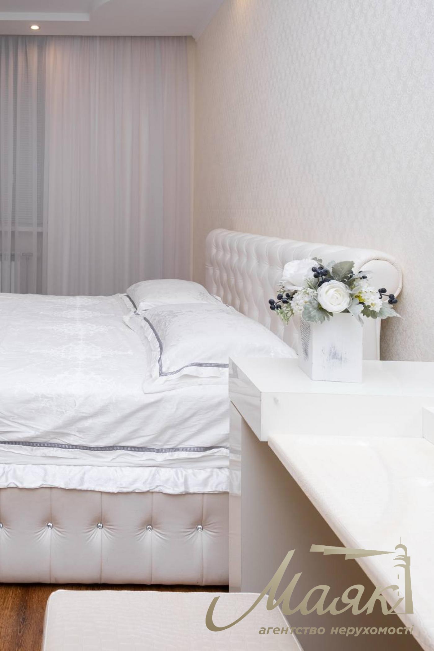 Продаж 1-кімнатної квартири 57м2, Позняки, проспект Петра Григоренка 22/20