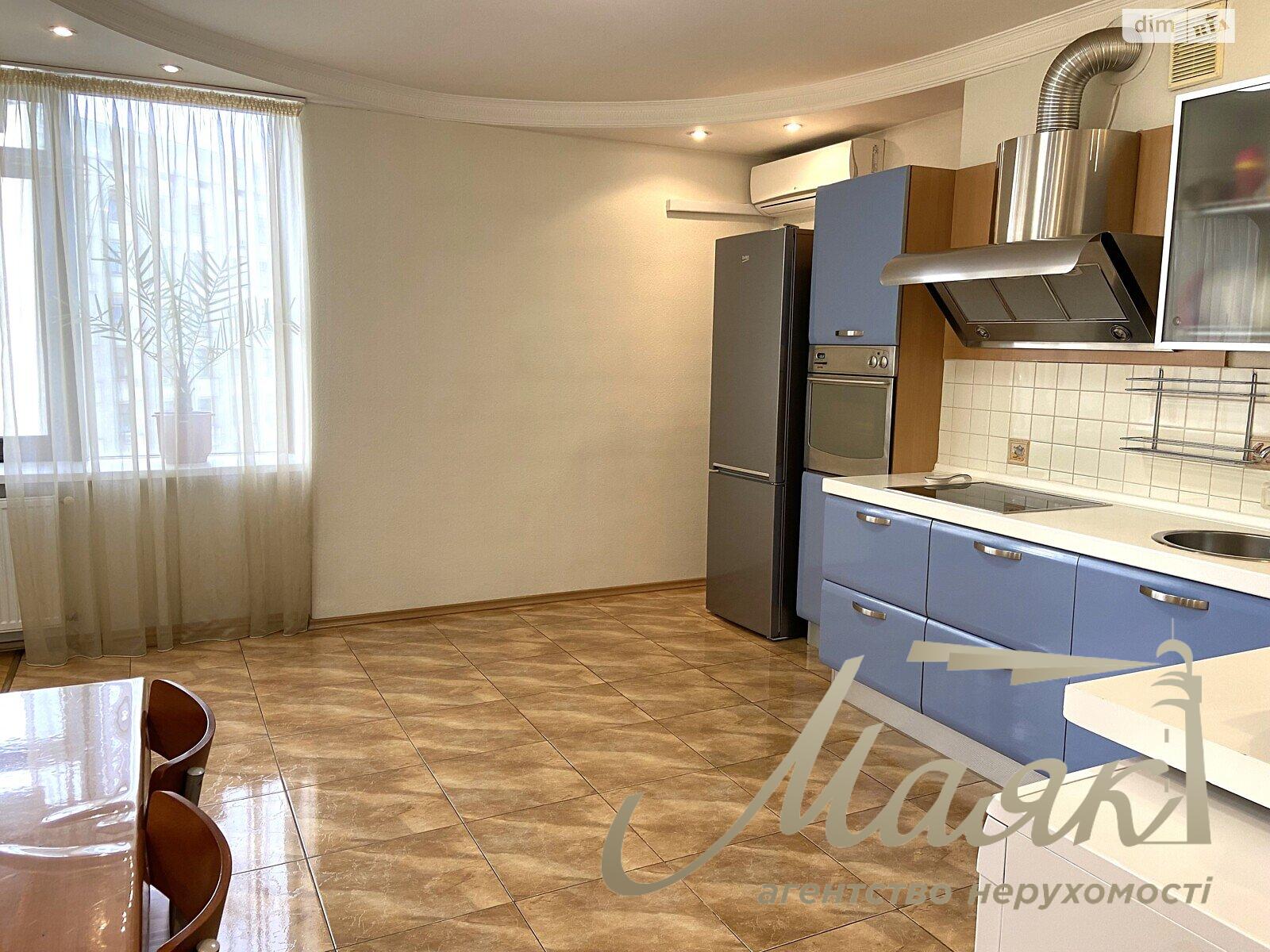Rent 3k apartment on Staronavodnitskaya str. 4B, Pechersk