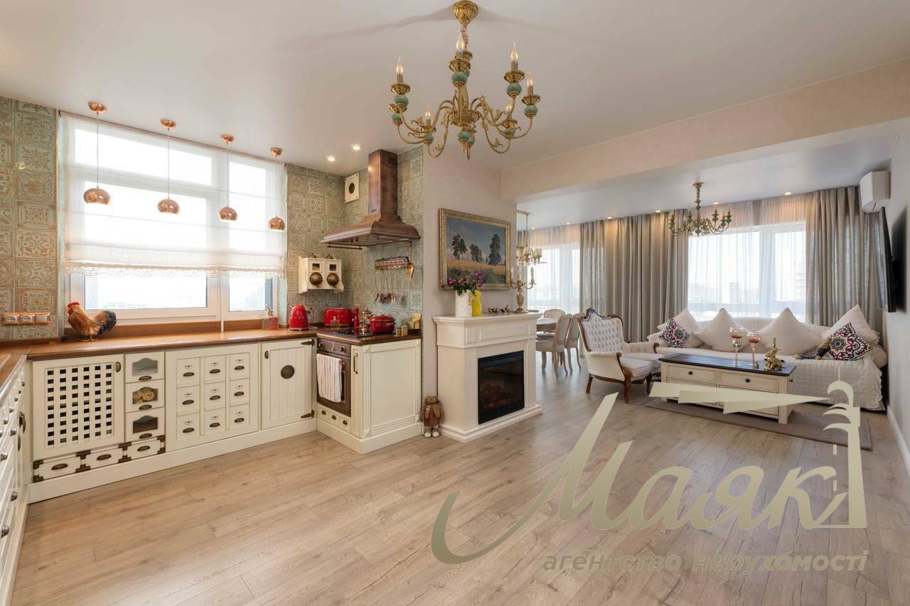 Продаж квартири 102 м2 у ЖК Французький квартал 2, вул. Предславинська 40, Печерський район