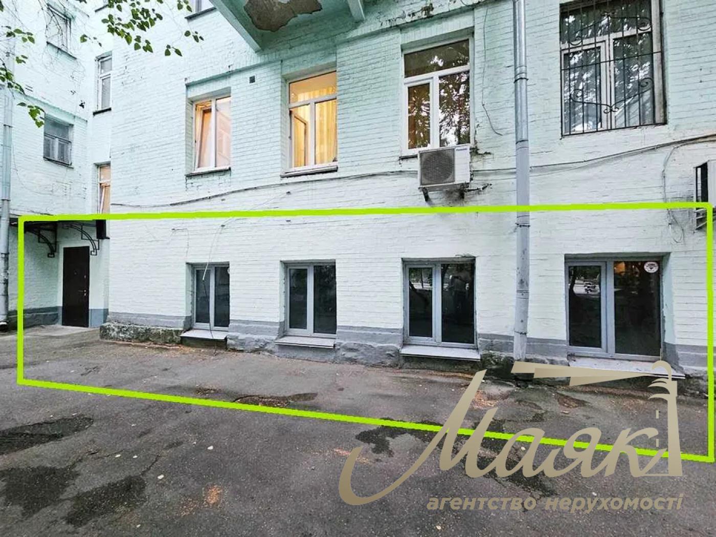 Аренда фасадного помещения 130 м.кв., Грушевского, Арсенальная