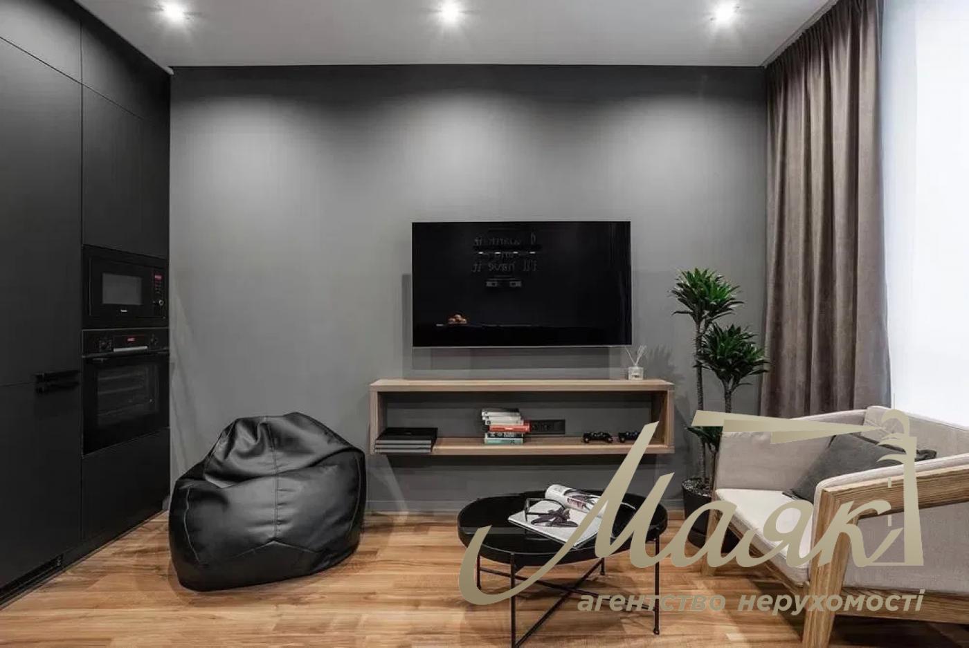 Rent 1-bedroom apartment 44m2 LCD Fine Town Salutnaya str., Nivki, Kiev