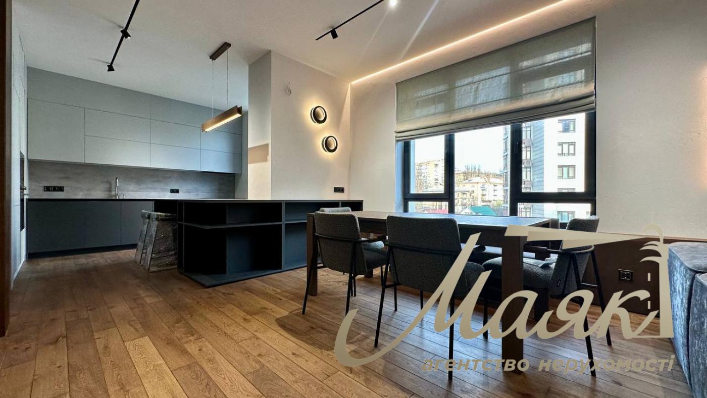 Продажа 4к квартиры 128 м2, ЖК Бульвар фонтанов, Печерск, Киев 