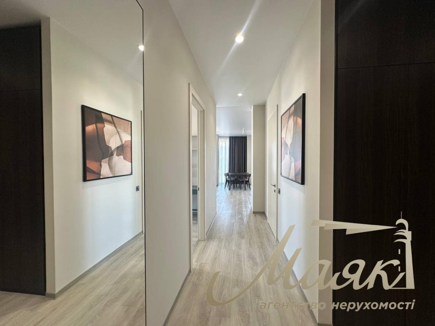Оренда 4-кімнатної квартири у ЖК Atlantic Residences, вул. Антоновича, 118, Центр.