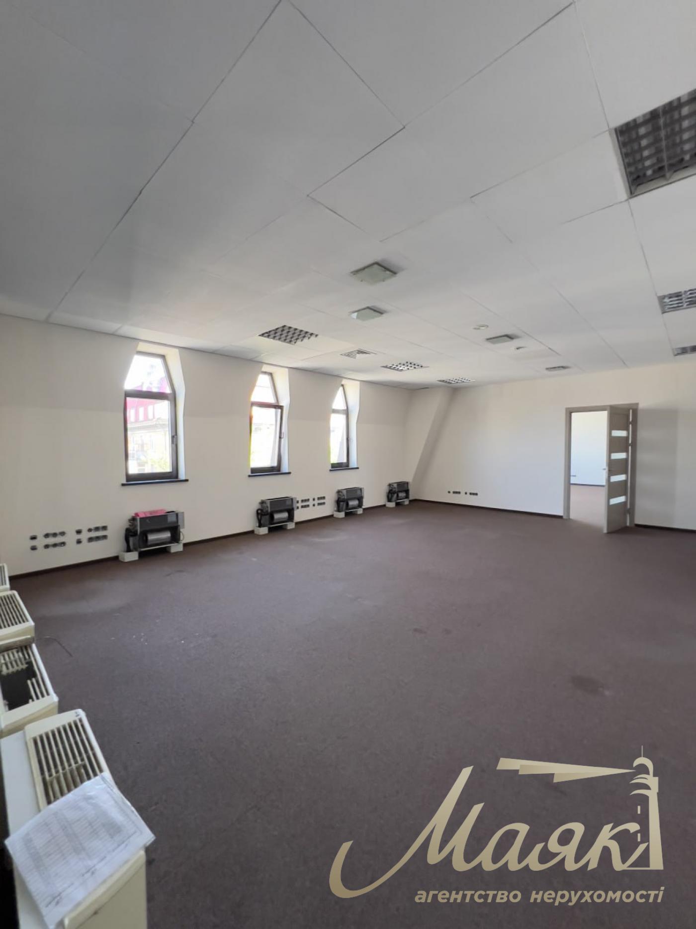 Оренда офісу в БЦ Ярославів Вал 23, Золоті Ворота, Центр.