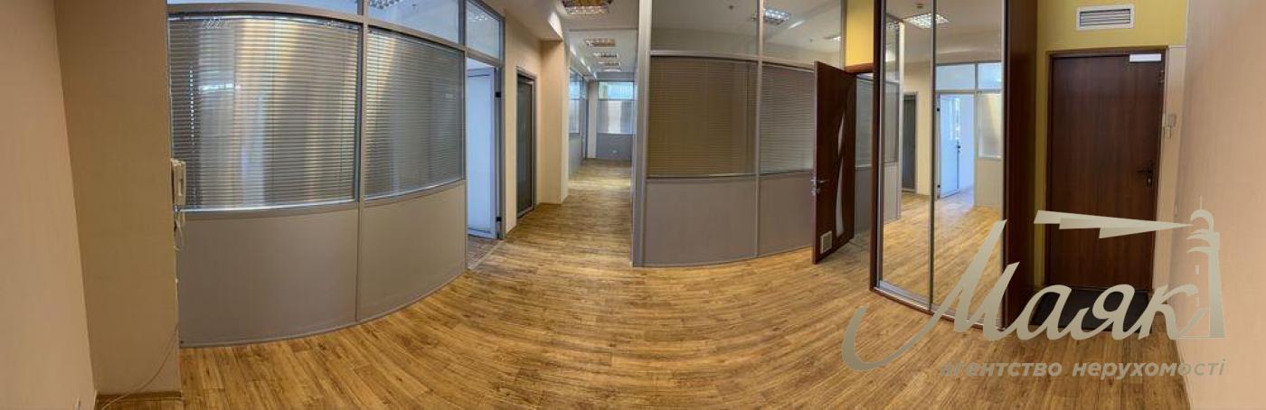Оренда офісу 165 м.кв на вул. Антоновича, Печерськ, Центр