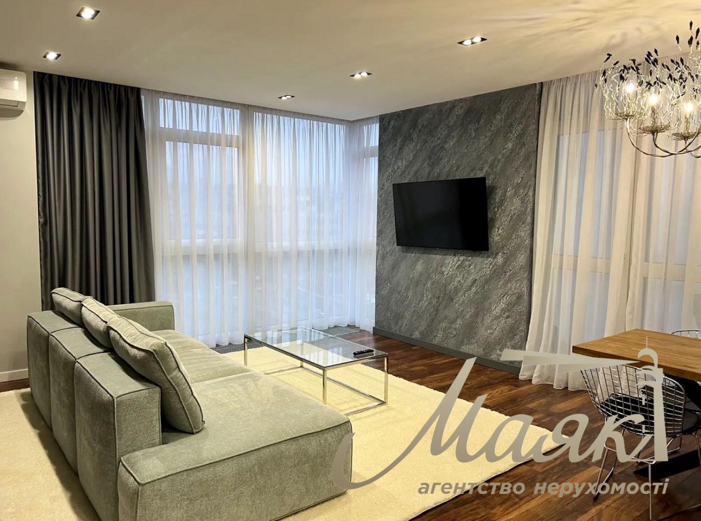 Продажа 3-комнатной квартиры в ЖК Французский квартал 2