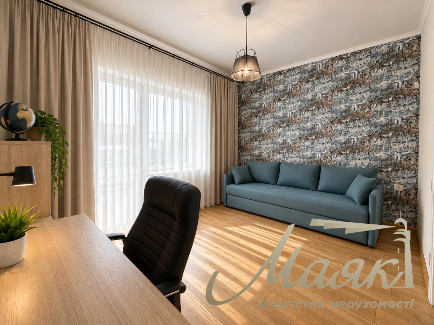 Продаж 3-поверхового будинку/таунхауса площею 95 м² з ремонтом у с. Ходосівка, Обухівський напрямок, Київська область, підвальне приміщення, газ.