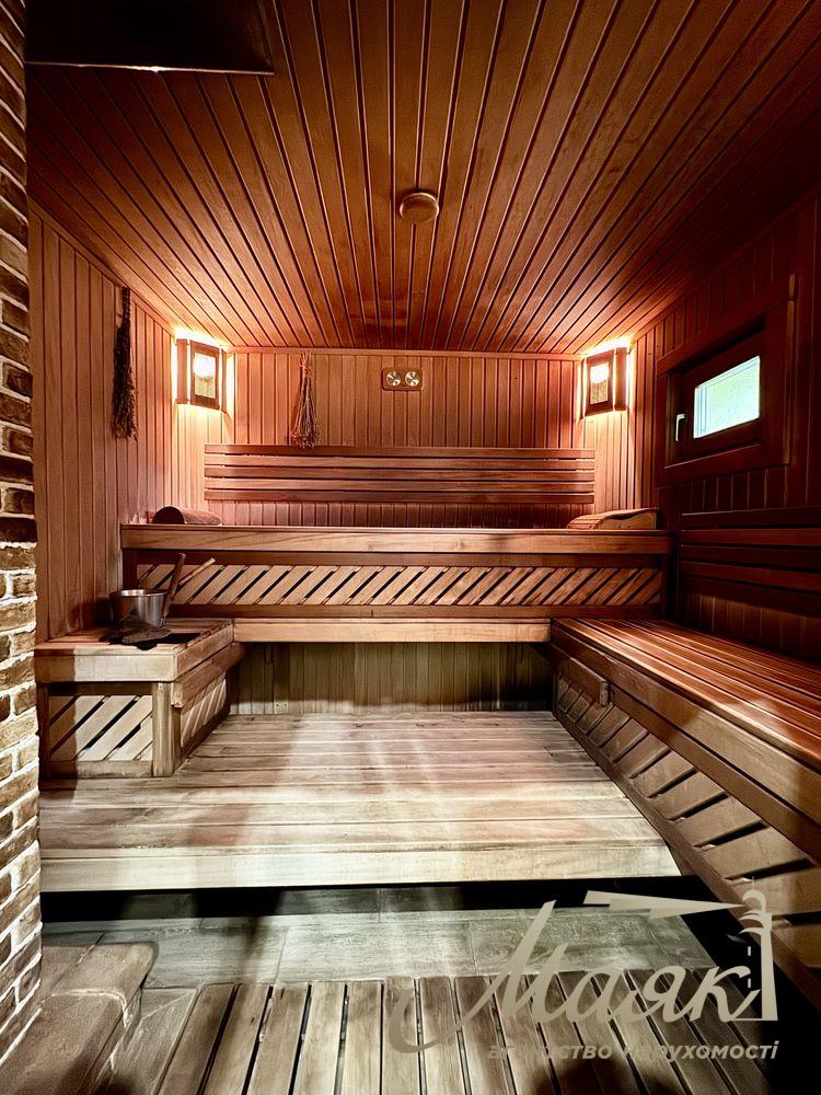 Продажа дома 260 м² с гостевым домом и баней c.Романков у Голубого озера, 10 соток, Обуховское направление, Киевская область.