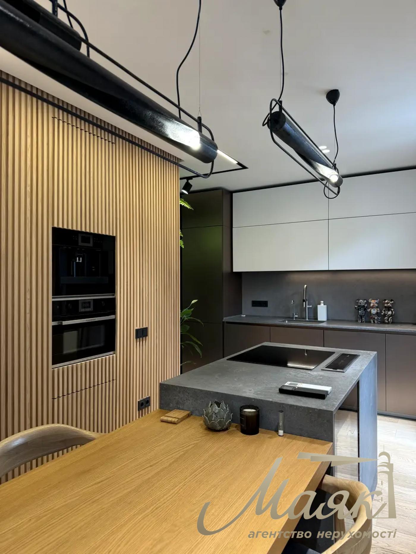 Оренда 3-кімнатної квартири 105м2 у ЖК Французький квартал 2, вул. Джона Маккейна 1Б