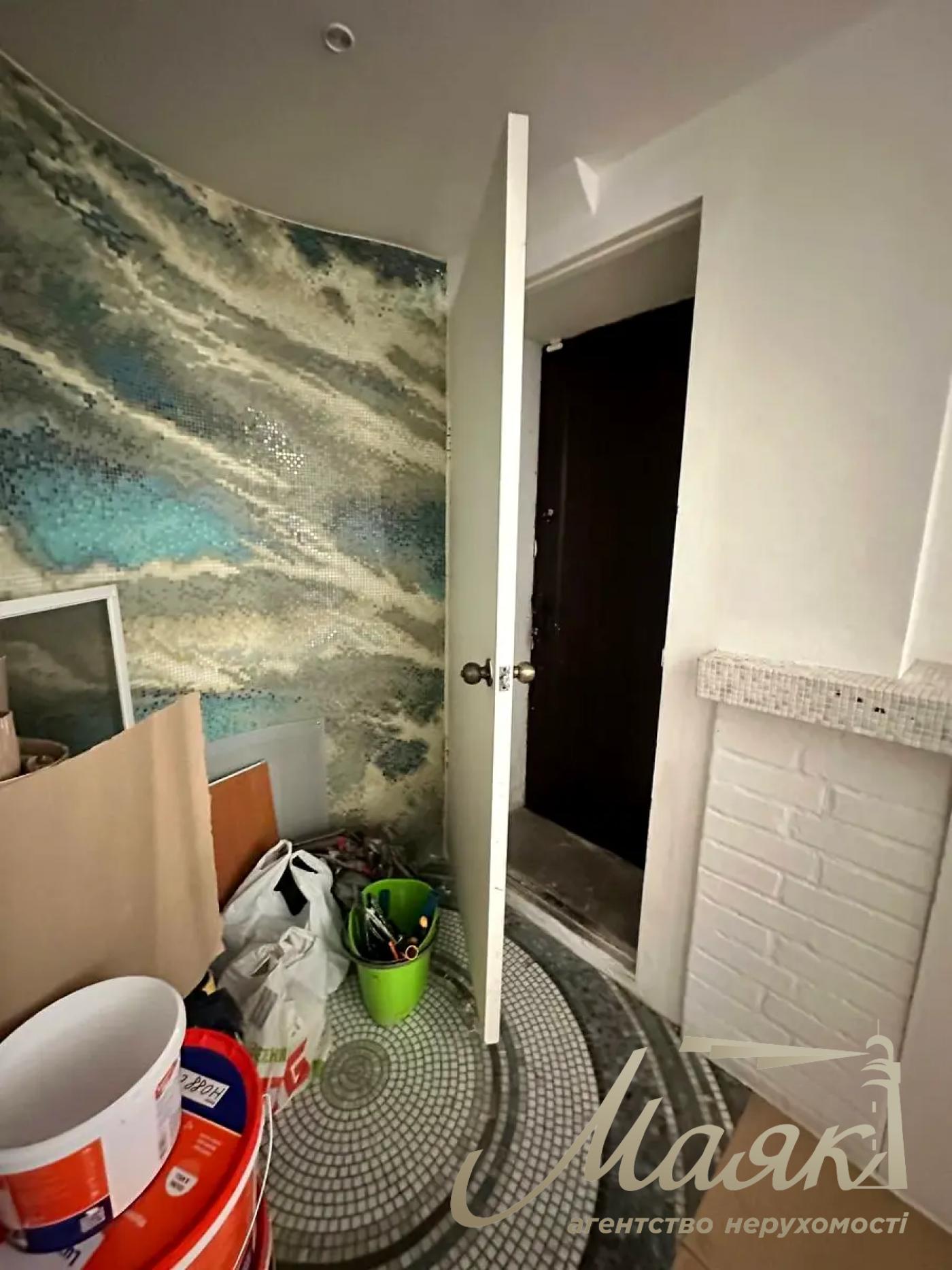 Office for rent 230m2 Aleksa Tikhogo str. 89-A, Shulyavskaya.