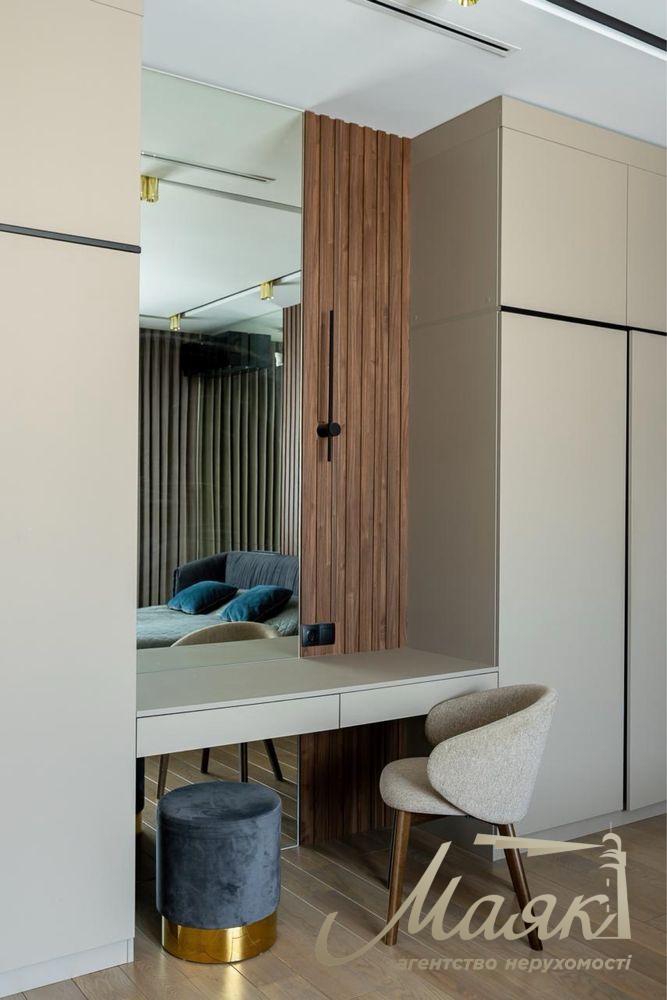 Продаж преміального будинку 210м2 в с. Хотів, поруч Київ, Святошинський район