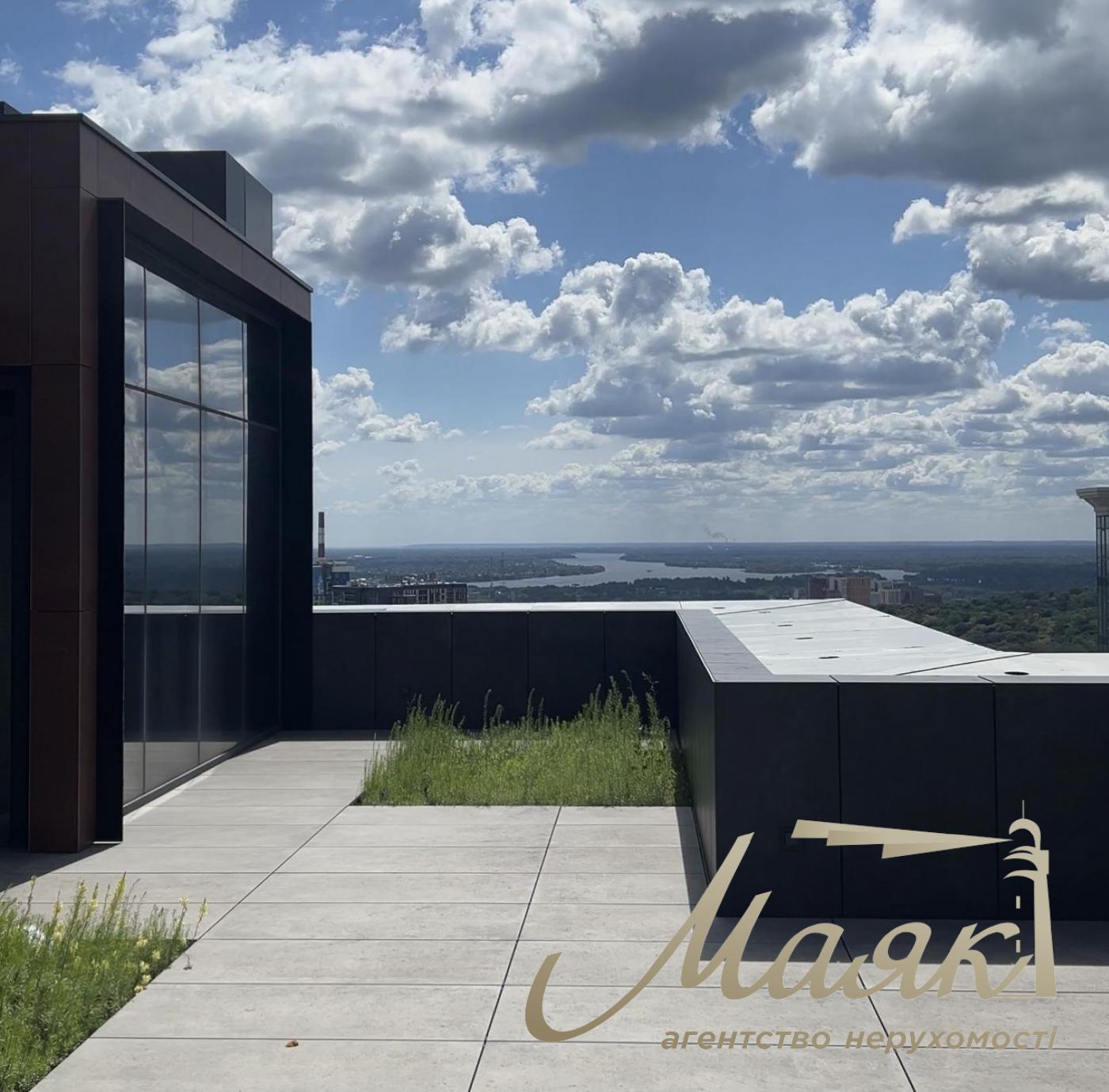 Продаж видового пентхауса 240м2 у ЖК "Новопечерські Липки", вул. Андрія Верхогляда (Драгомирова) 7, Печерський район, Київ.