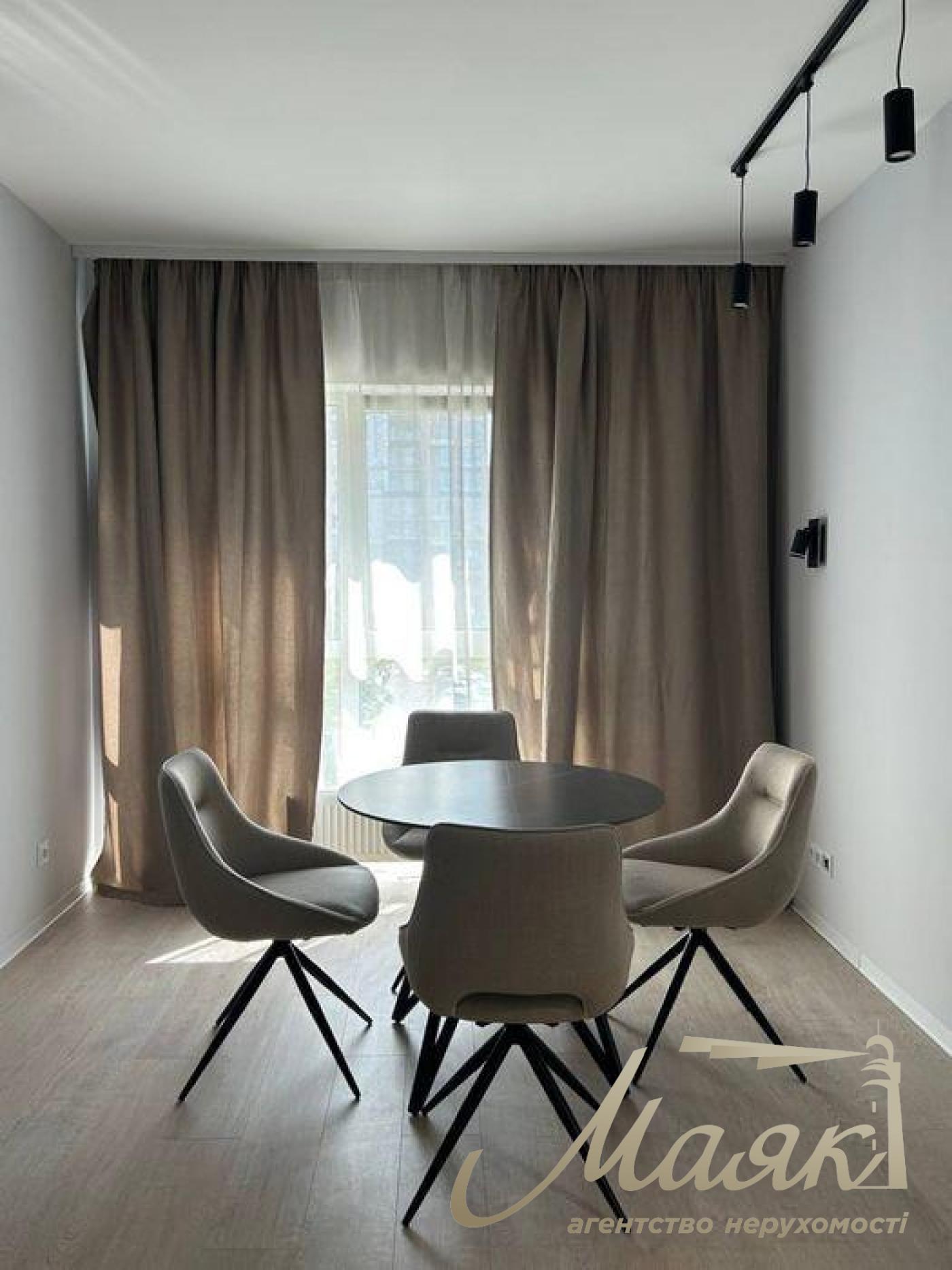 Rent 1-bedroom apartment 47m2 LCD Faina Town Salutnaya str.