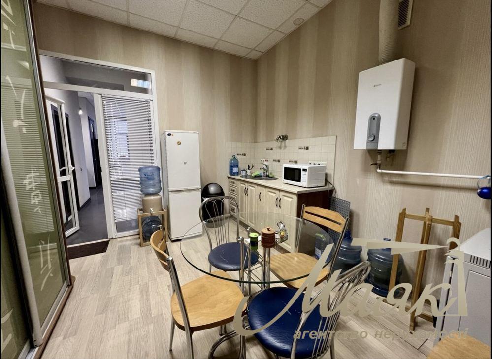 Оренда офісу 122м2, вул.Микільсько-Ботанічна 3, Центр