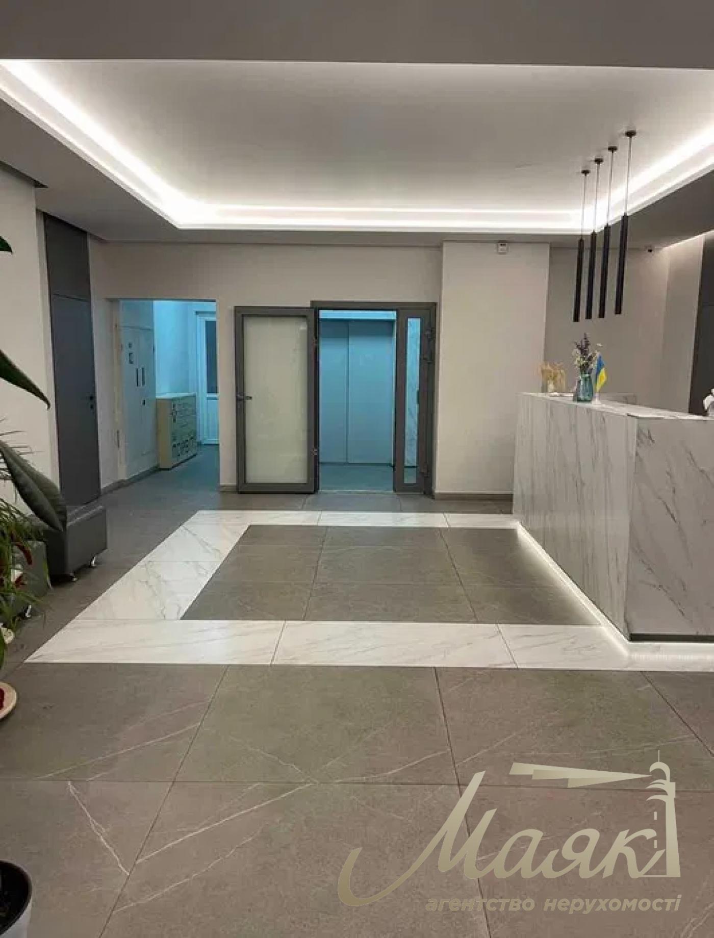 Оренда офісу 120 м.кв. ЖК Тетріс Хол, Печерськ, Олімпійська, ЖК Тетріс Хол