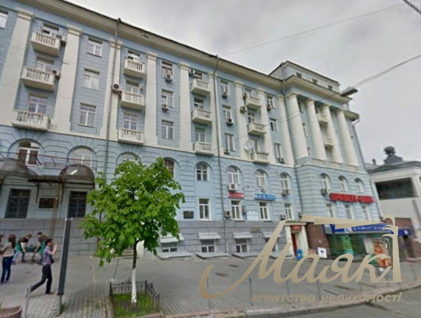 Оренда фасадного приміщення 100 м.кв. вул. Чикаленка, Центр