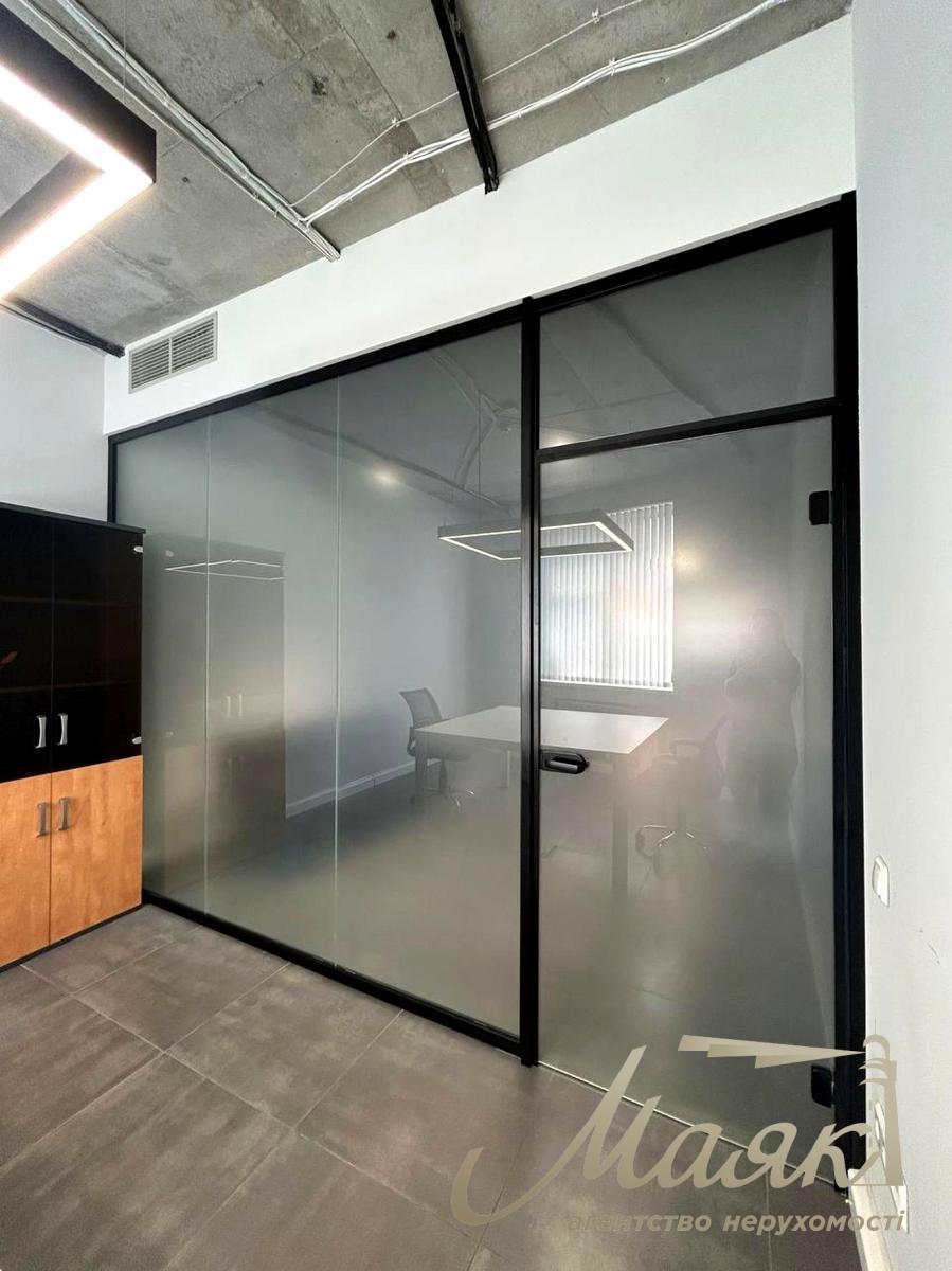 Office for rent with furniture 155m2, Lesya Ukrainka Blvd. 7b, Pechersk