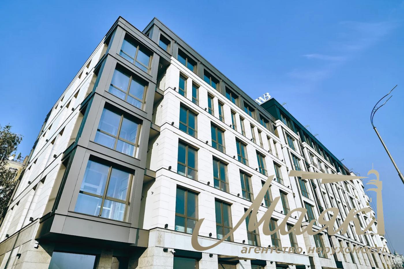 Продаж фасадного приміщення 130м2, ЖК illinsky house