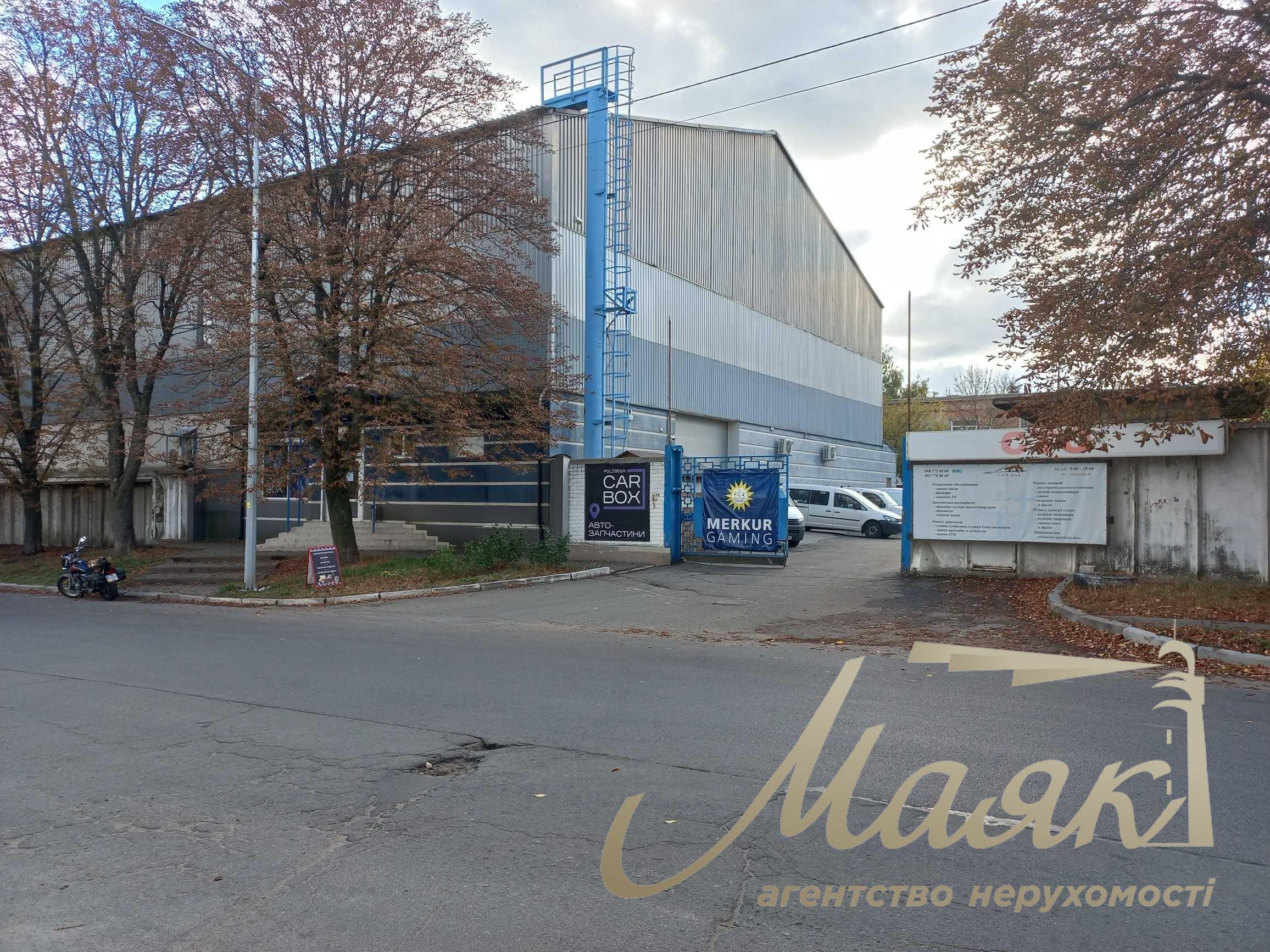 Продаж фасадної виробничо-складської будівлі 3400 м2 Київ