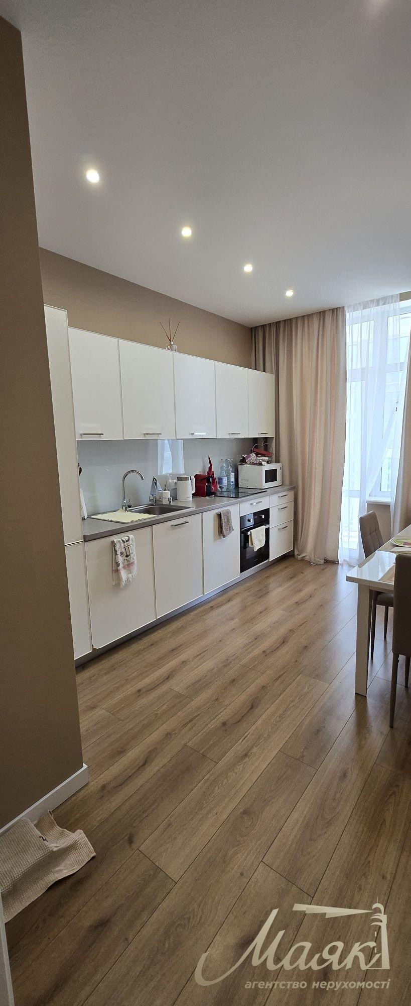 Продаж 2-кімнатної квартири площею 82 м² у ЖК «Новопечерські Липки», Печерськ