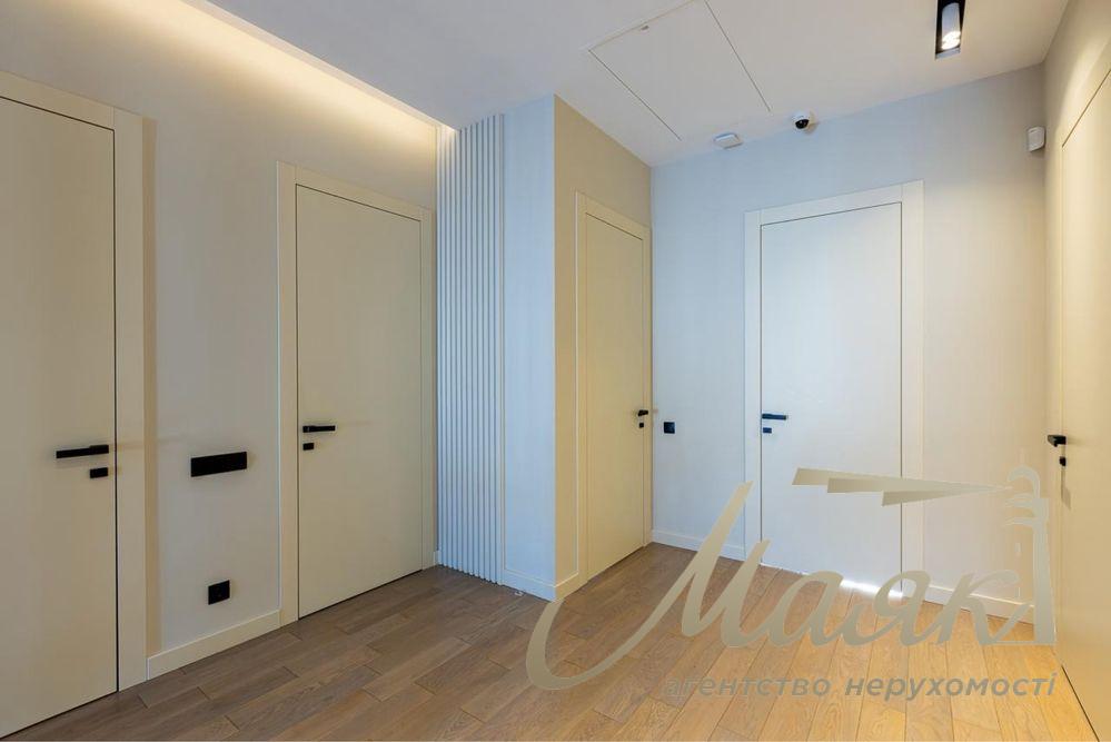 Продаж преміального будинку 210м2 в с. Хотів, поруч Київ, Святошинський район