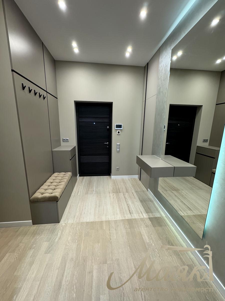 Продаж 3-х кімнатної квартири в ЖК Новопечерські Липки вул. Андрія Верхогляда 15-Б