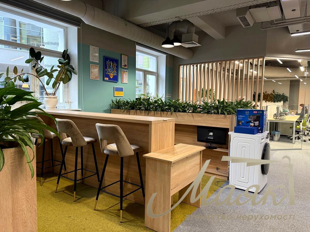 Office for rent in BC Europassage 372 sq.m. on Semy Prakhovych str. (Gaidara), 58/10