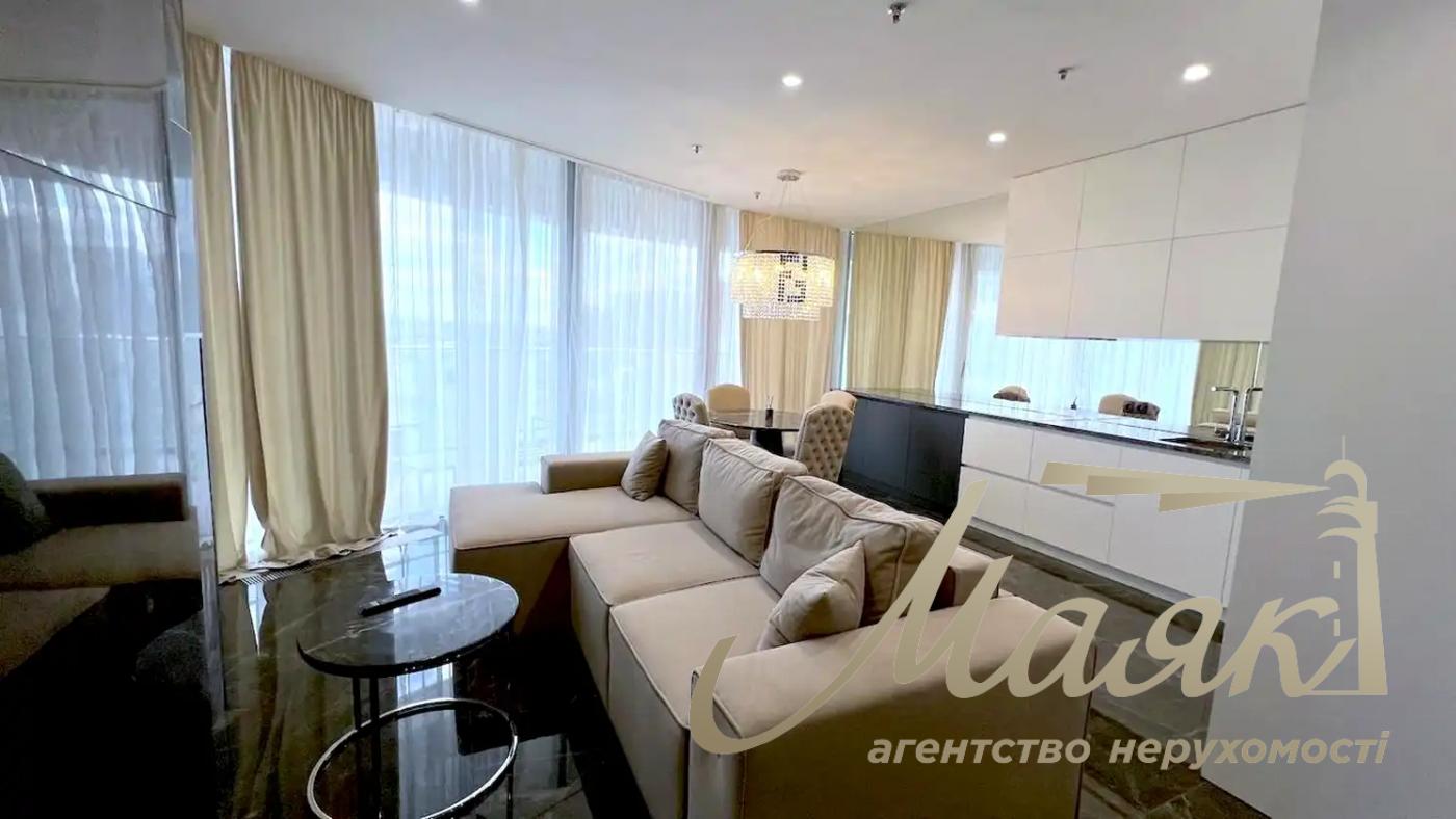 3-room apartment for rent with an inverter in the Taryan Towers residential complex, Pechersk.