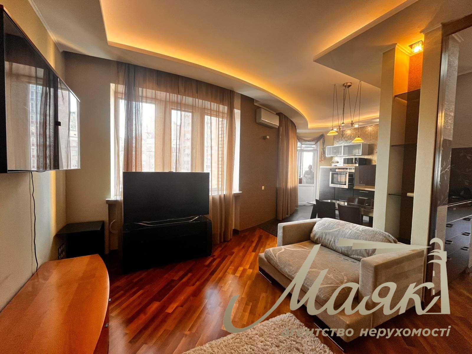 3-Bedroom Apartment for Rent at 6 Ivasyuka Ave., Obolon