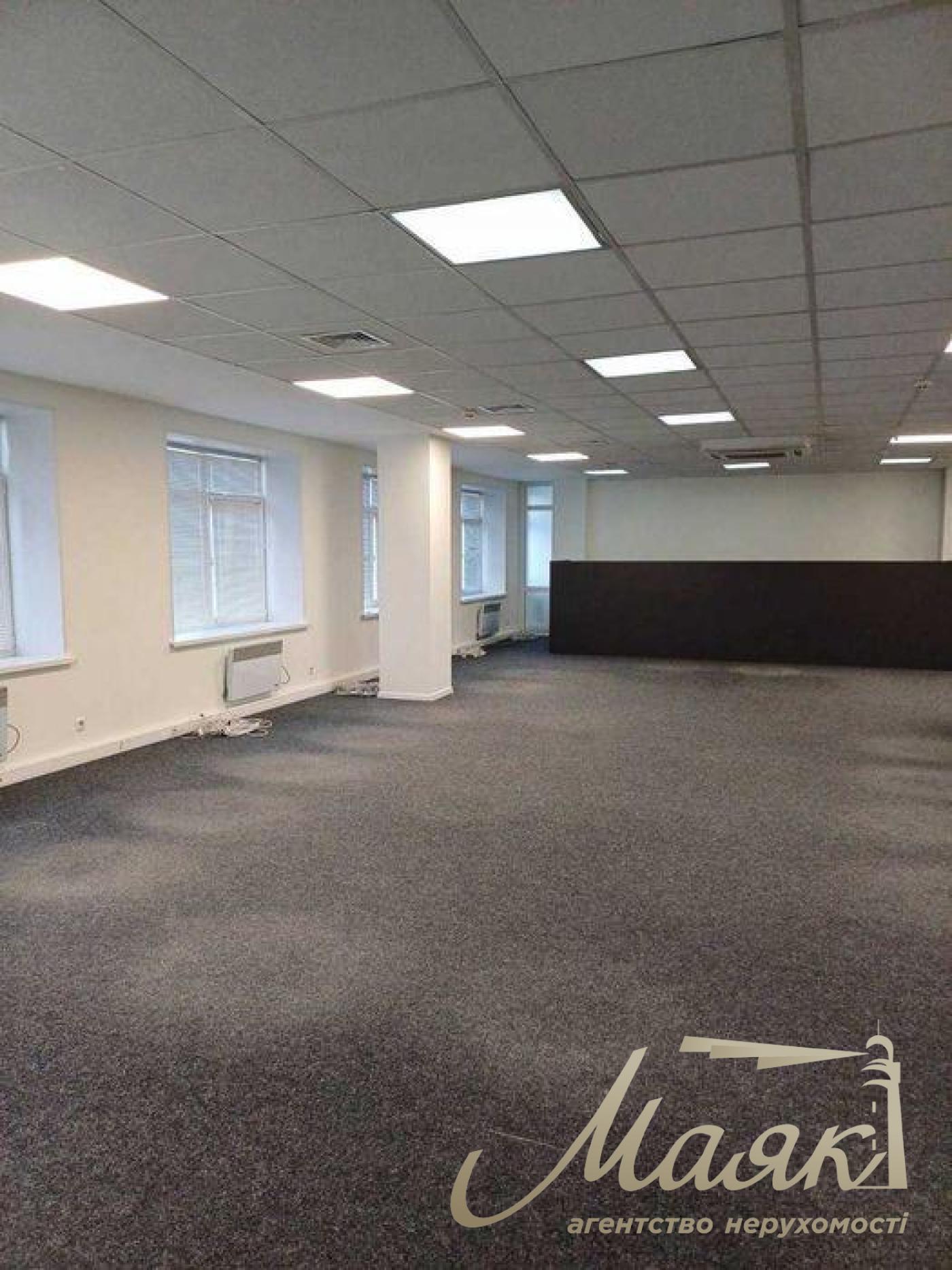 Оренда офісу 450 м.кв вул. Лєскова, Печерськ